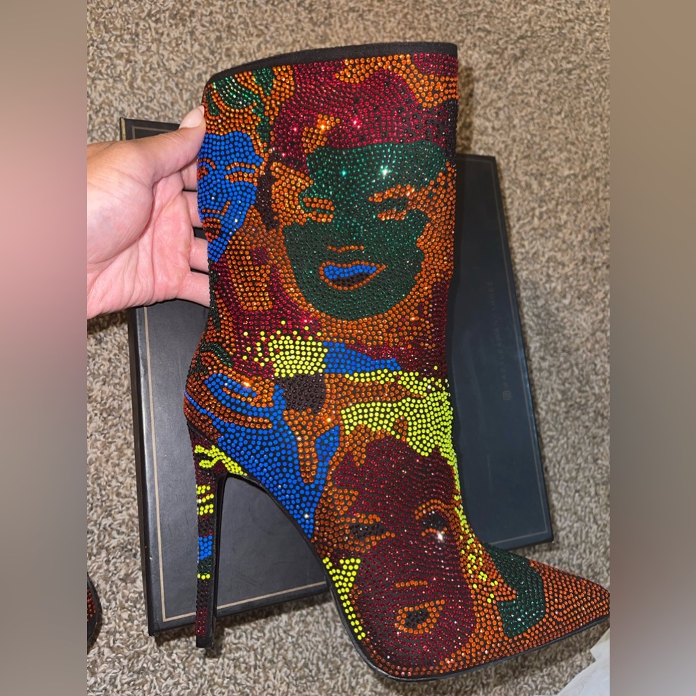 AZALEA WANG
STYLE
MONICA-ORANGE USSIZE
COLOR
ORANGE
8.5